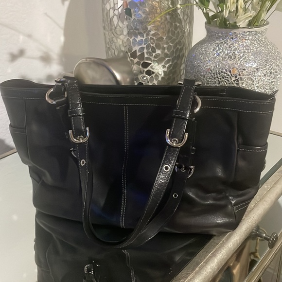 Coach shoulder bag - Picture 3 of 10